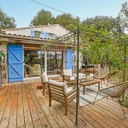 3 Bedroom In * Sommières